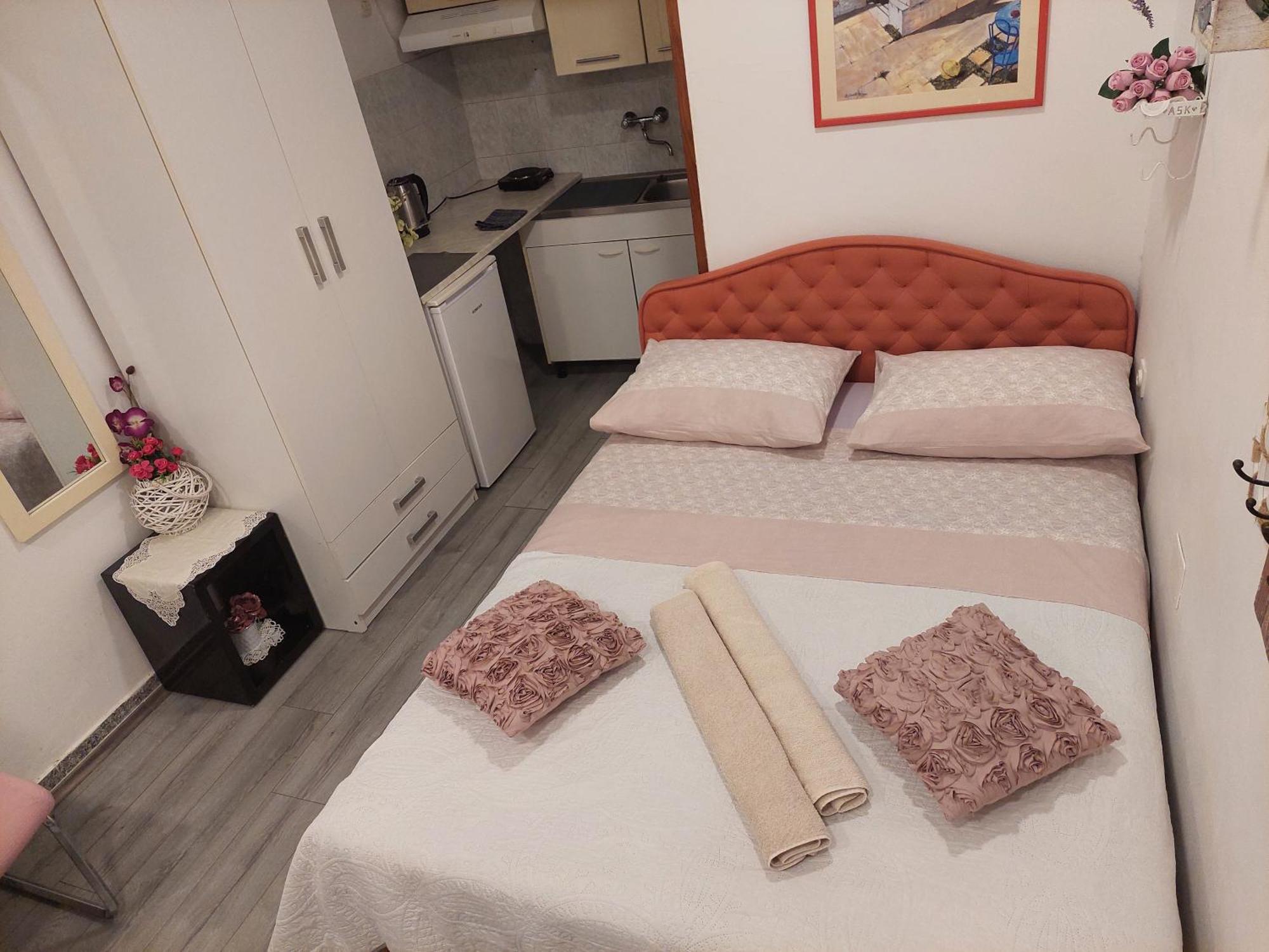 Apartment Rosse Split Exteriör bild